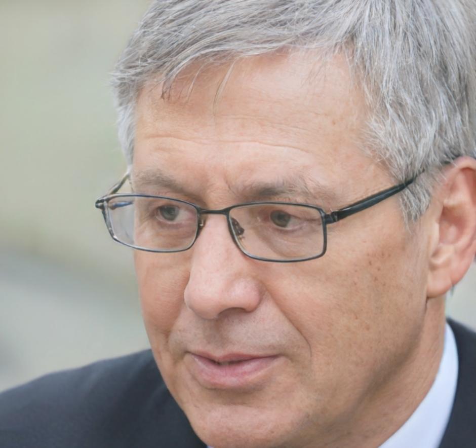 Portrait de Réginald Bonhomme, consultant indépendant en stratégie